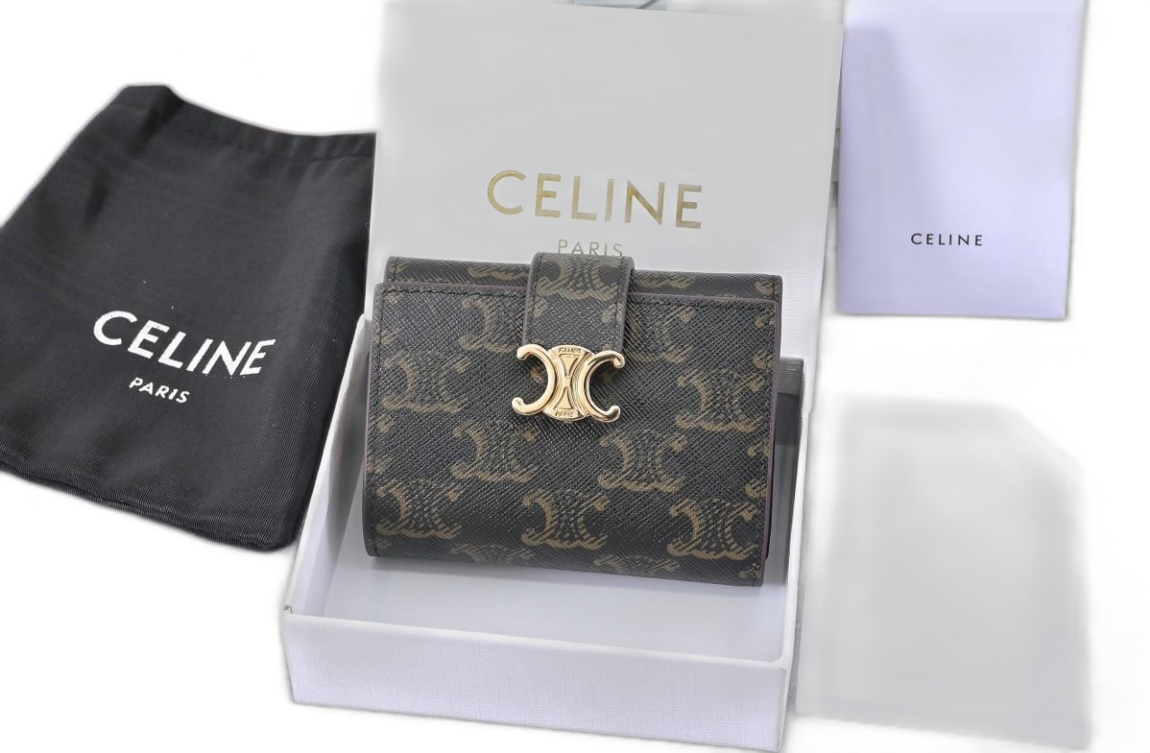 셀린느 빅투아르 반지갑