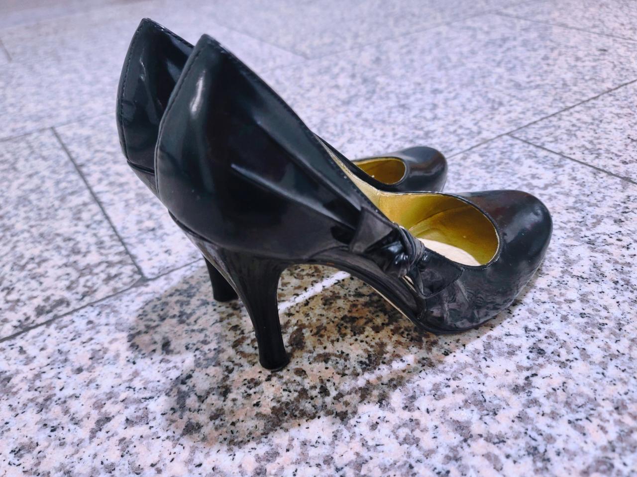 스티브매든 가죽 펌프스 힐