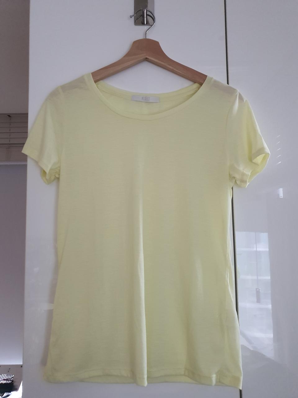 [비지트 인 뉴욕] 노란색 반팔티 66사이즈