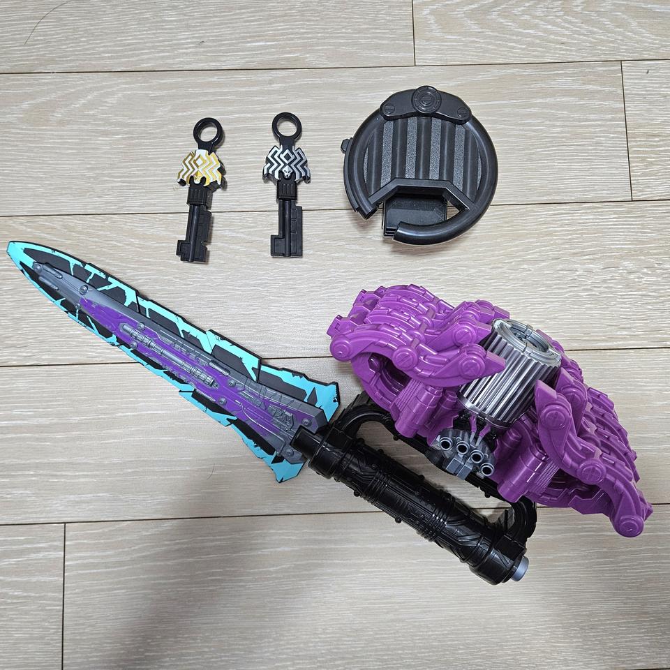 [일본판] 킹오저 DX 쿠모노슬레이어 판매합니다.