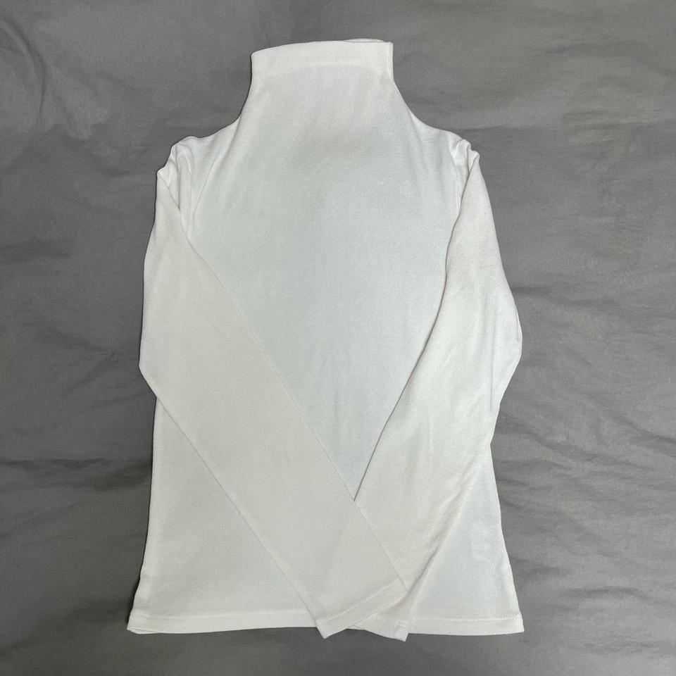 로엠 간절기 반넥 긴팔 티셔츠