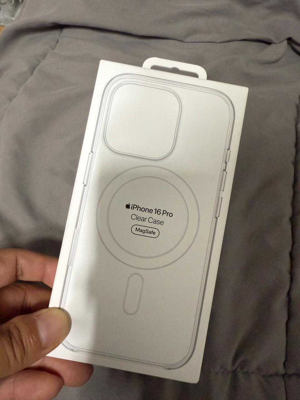 Apple 정품 아이폰 16 Pro 맥세이프 투명 케이스 투명(새것)