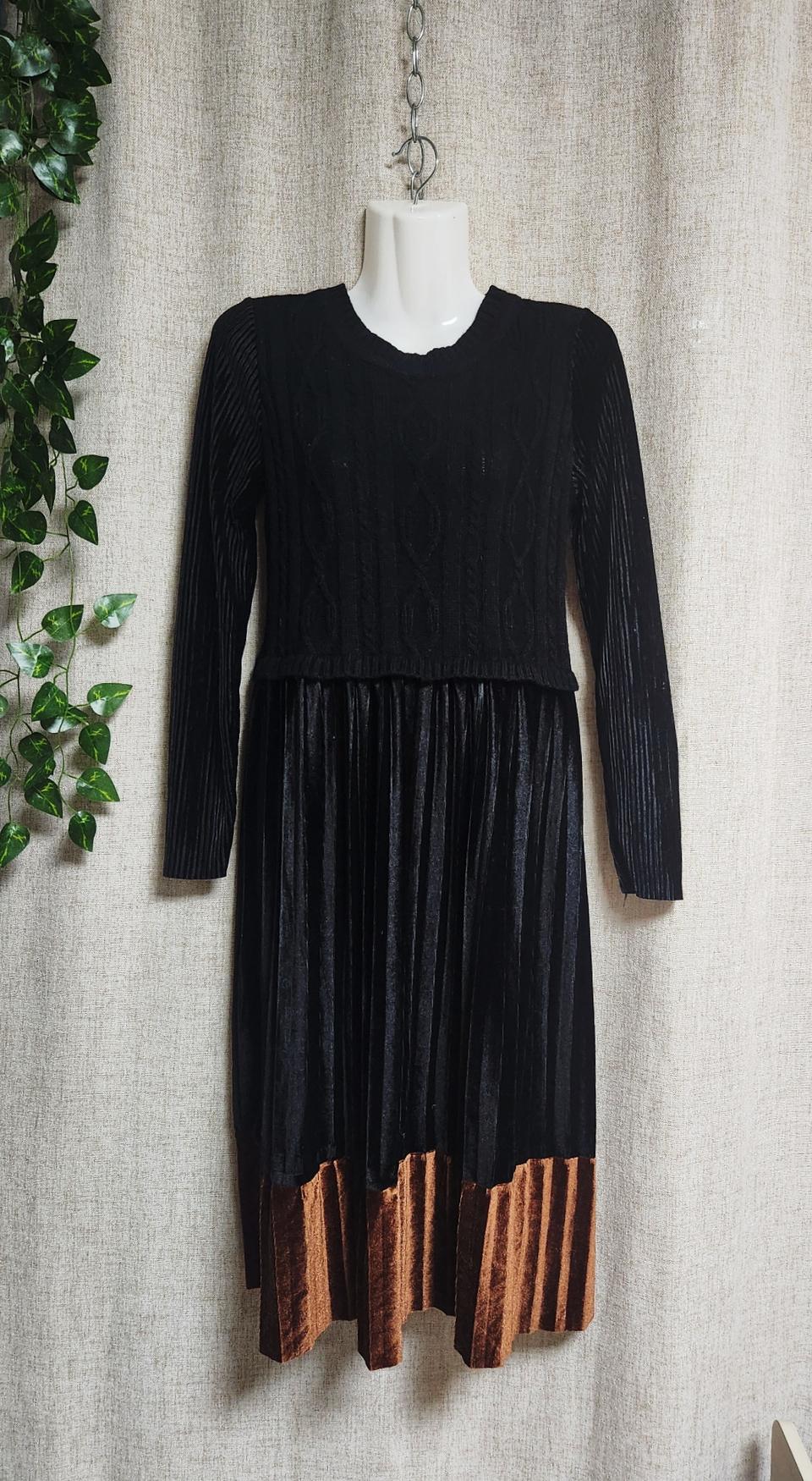 앤드엠((ANDM) 니트 주름 배색 벨벳 원피스