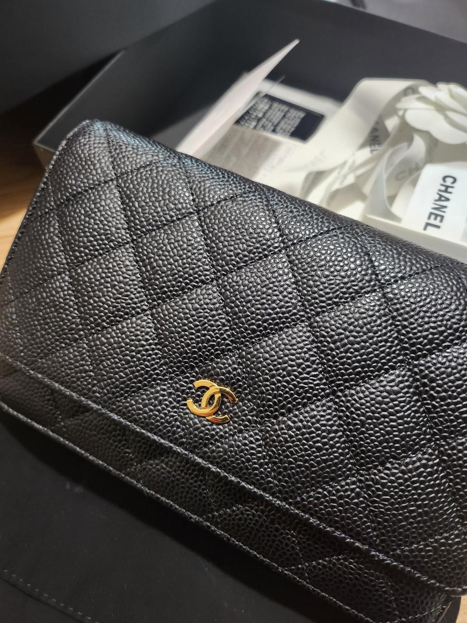 국내백화점 정품 샤넬 WOC 캐비어  풀박입니다.