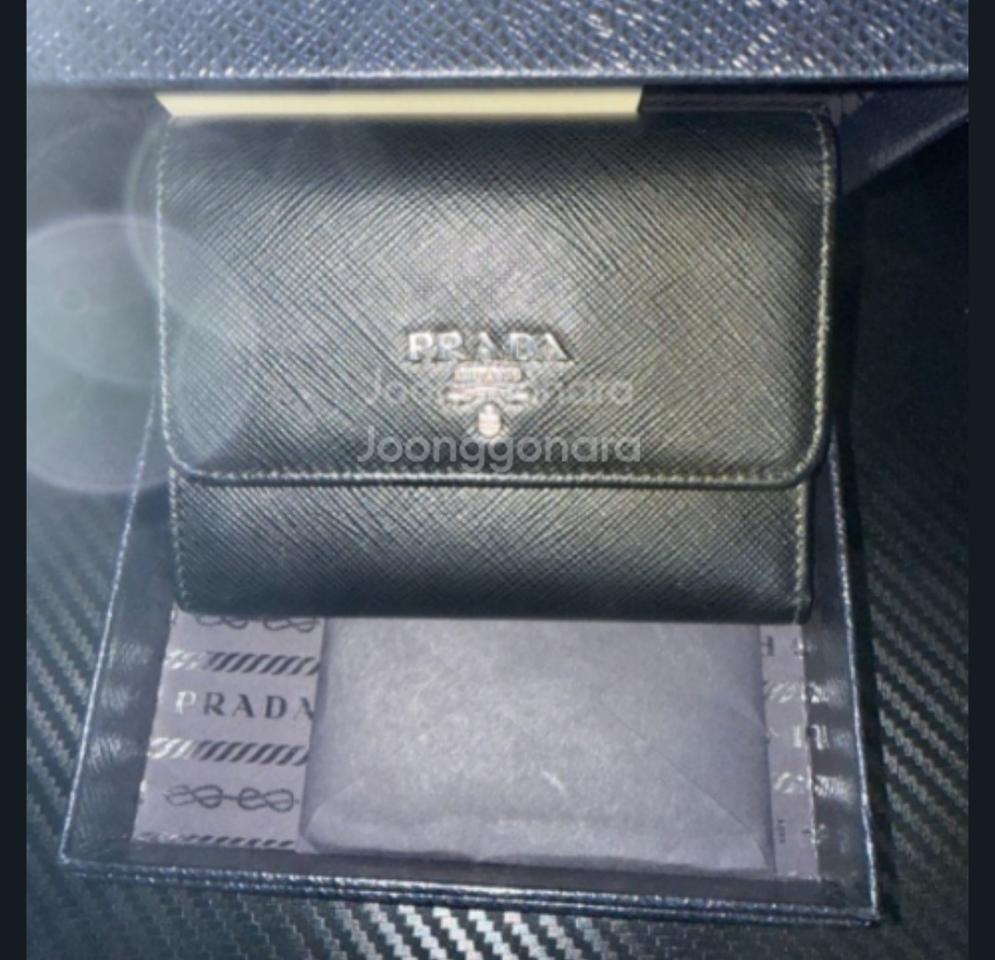 프라다 정품 여성지갑 판매