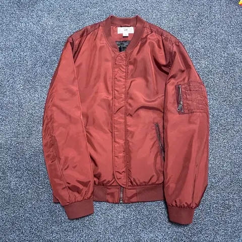 H&M 흐앤므 버건 퀼팅 ma-1자켓 XL사이즈