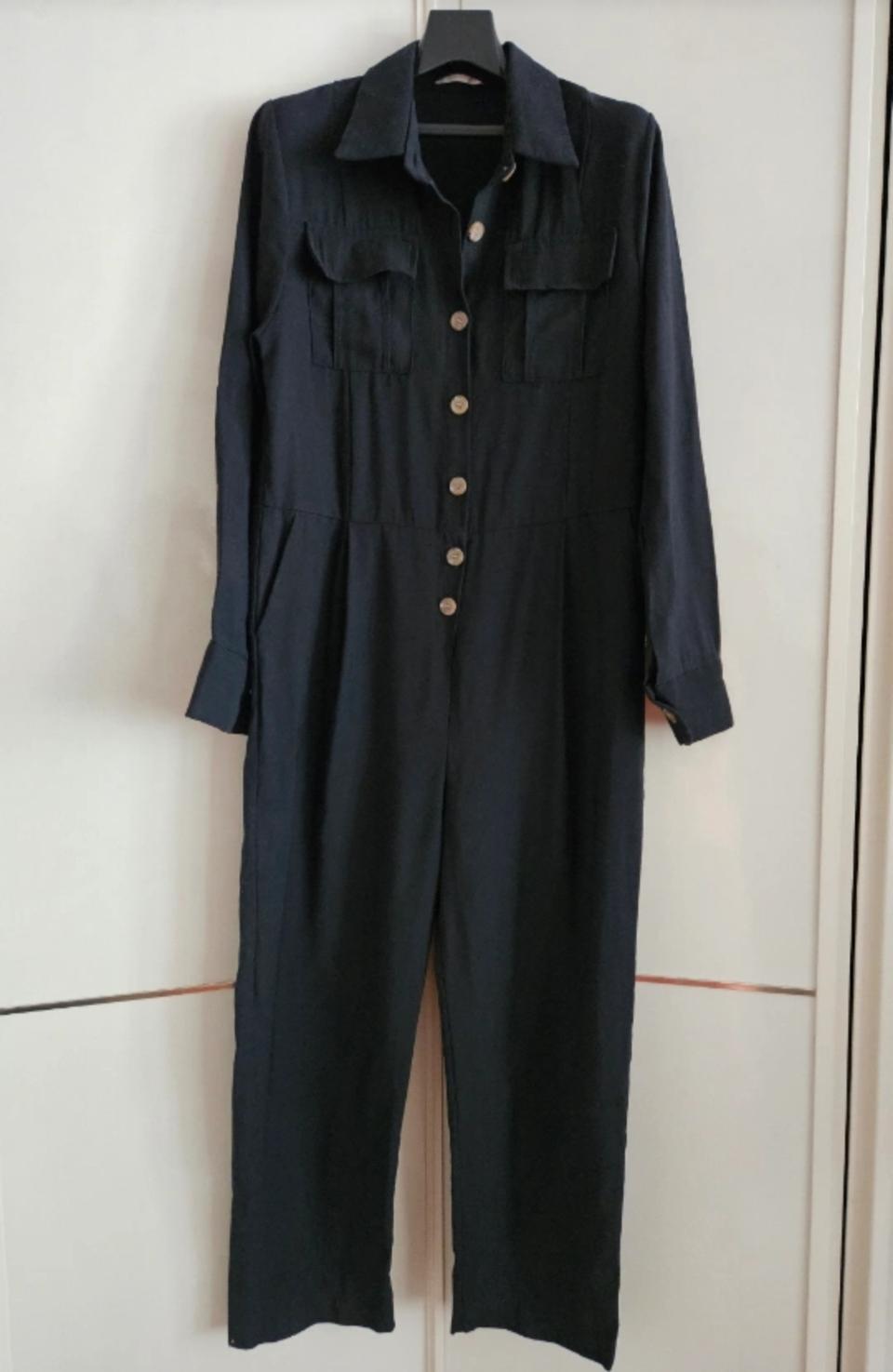 새상품급) 빈 블랙 포켓 점프수트 판매합니다