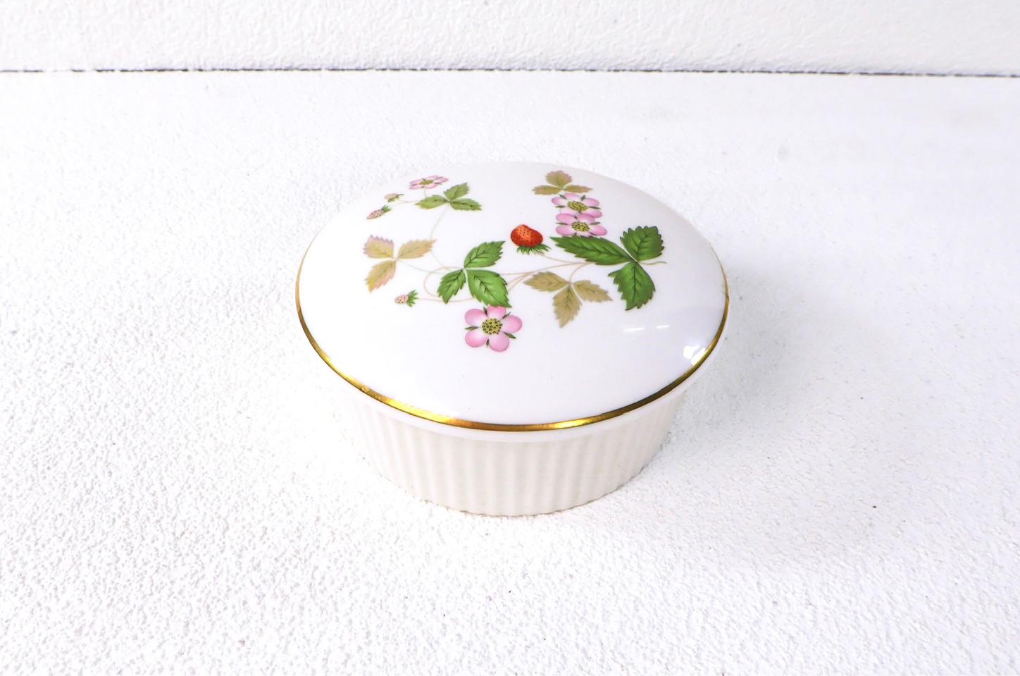 [영국앤틱] 웨지우드 와일드 스트로베리 원형 트링켓