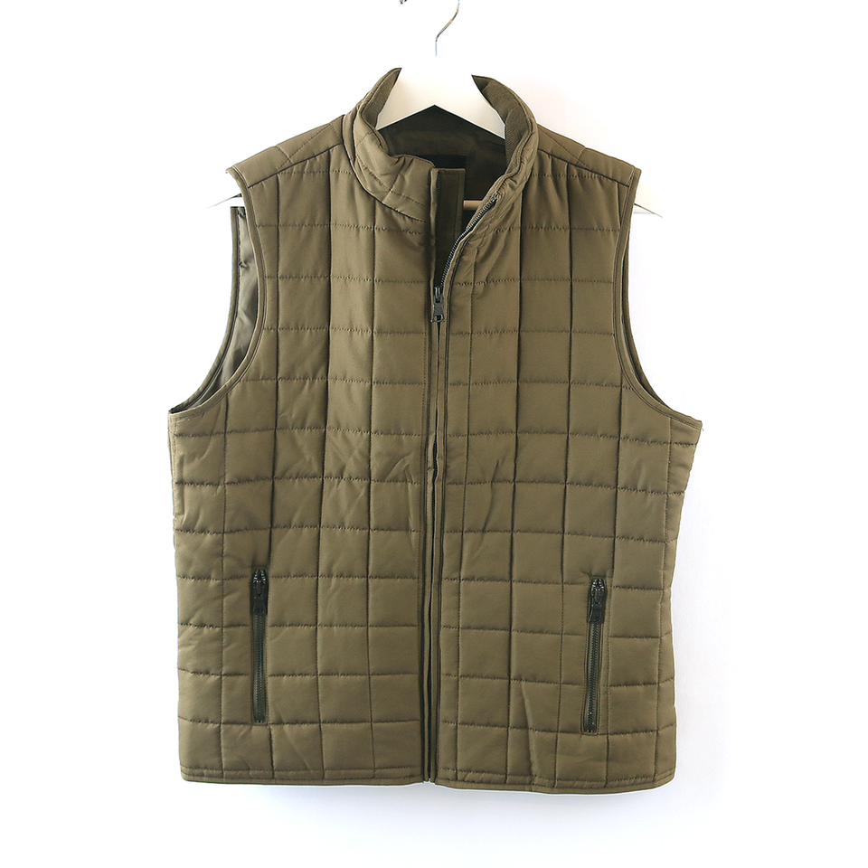 L / 바나나리퍼블릭 랙탱글 패딩조끼 일본판 P012P -034