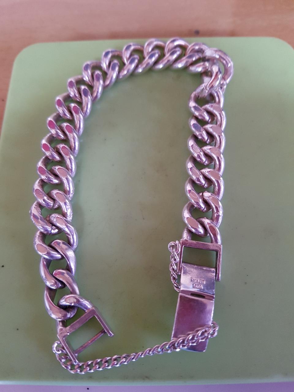 은팔찌 길이 20cm 약 20돈