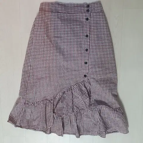 체크 미디 치마 스커트