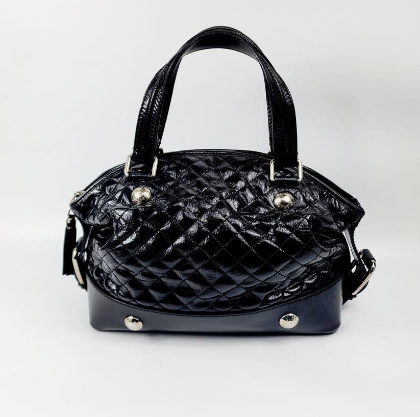 정품 돌체앤가바나 페이던트가죽 토트백 거의새거