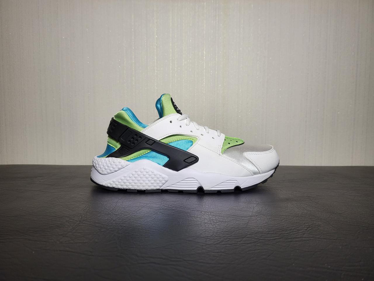 나이키 운동화 245m (정사이즈보다 작음)