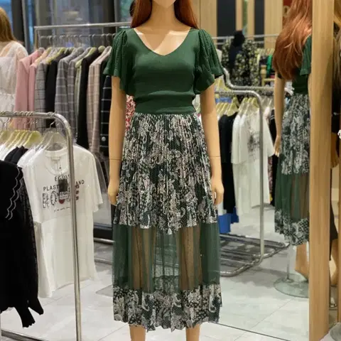 에고이스트 밑단배색 시스루 포인트 니트 원피스 55 사이즈