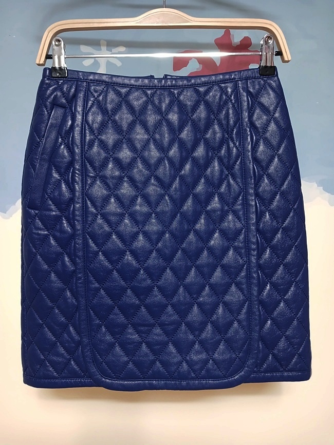 (36) 럭키슈에뜨 퀼팅 가죽 치마 스커트