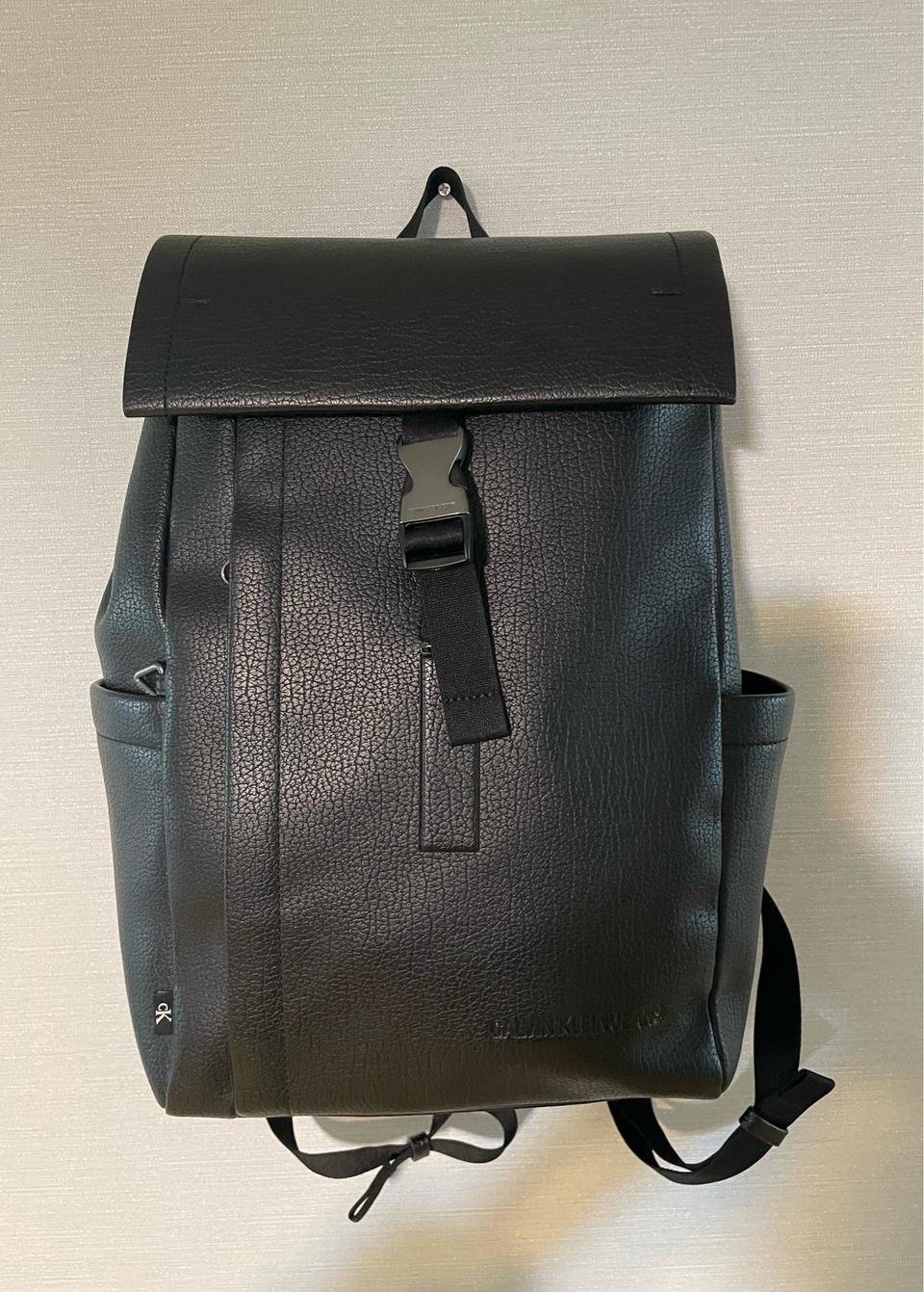 캘빈클라인 블랙백팩