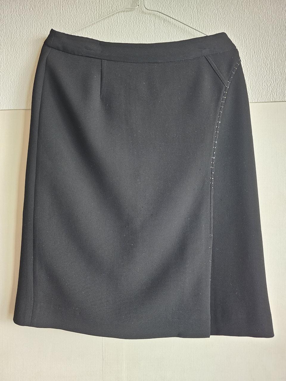 트임이 있는 이쁜 치마