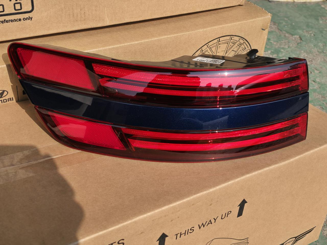 GV70 운전석 후미등 A급