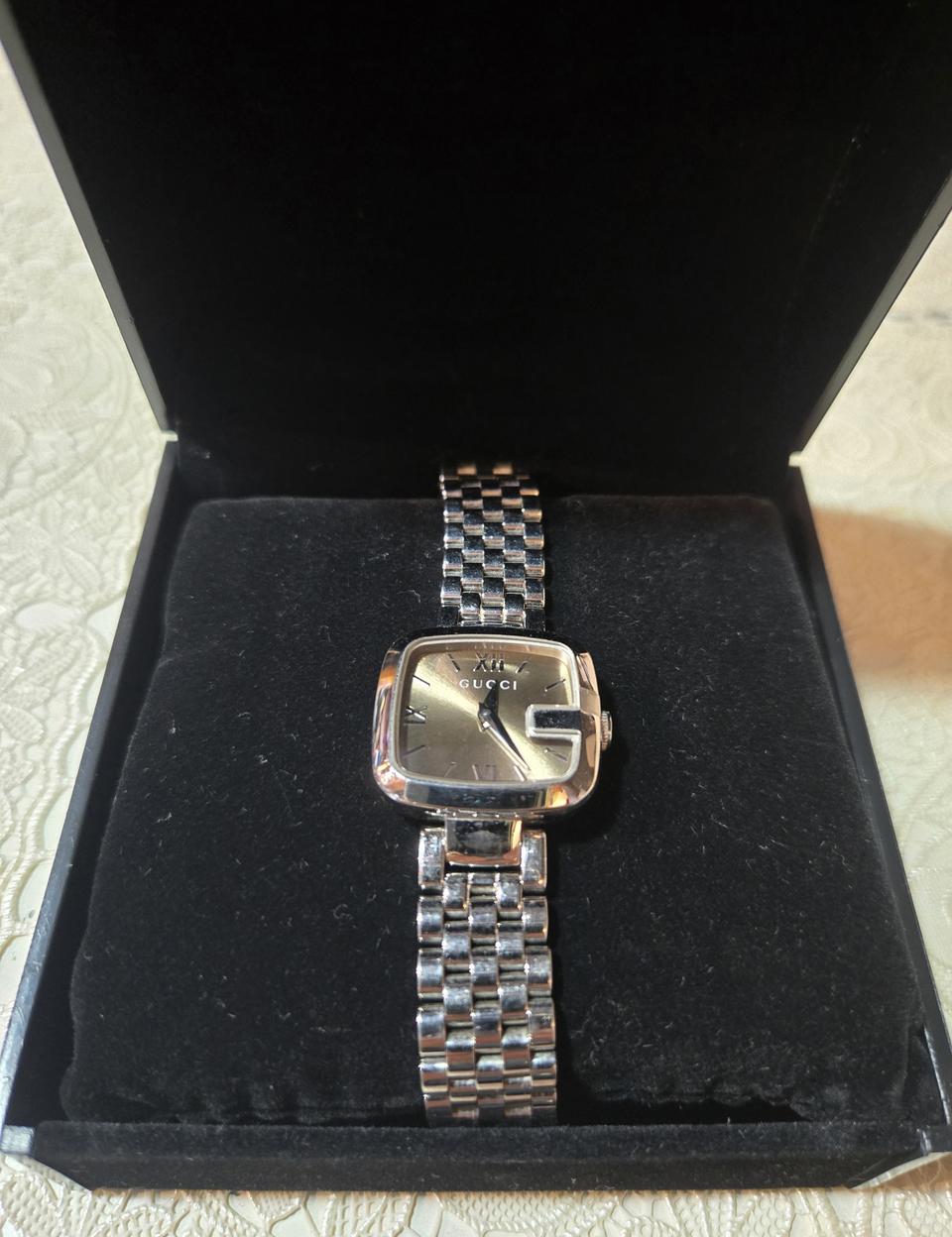 무배) 구찌 여성 손목 시계 스틸