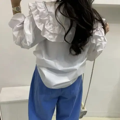 바배))더블카라블라우스ㅡ팔로우만구매가능