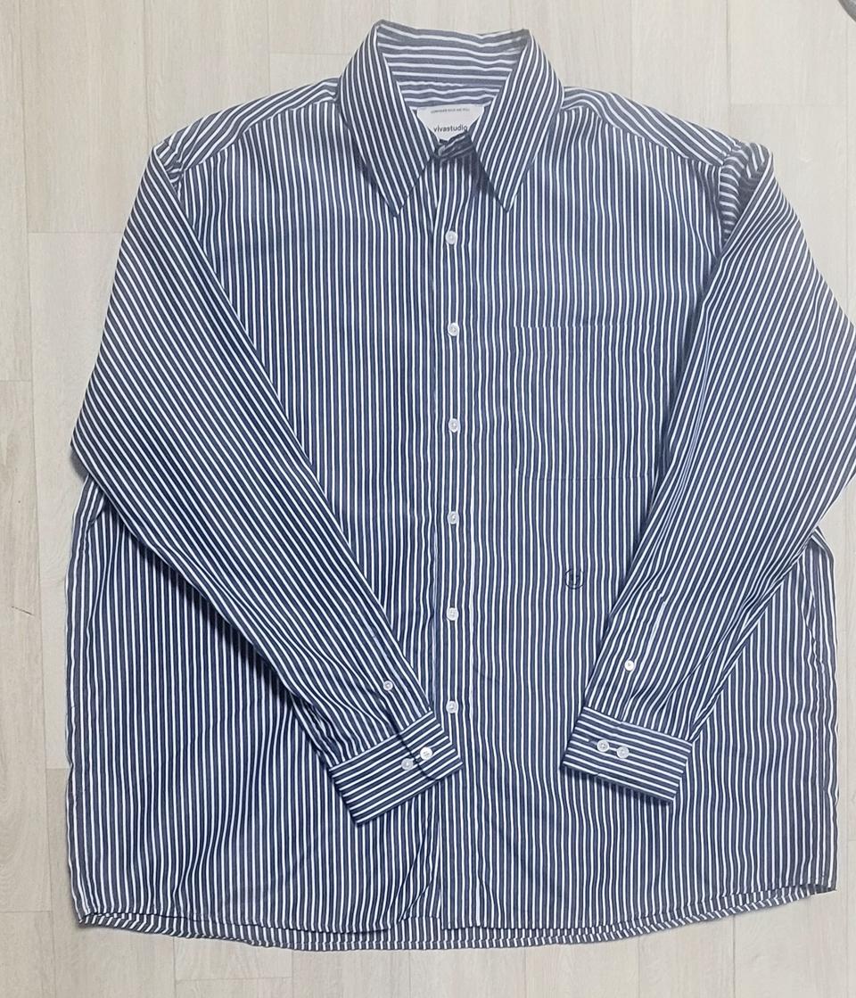 오버핏 스트라이프 남방 (비바스튜디오)