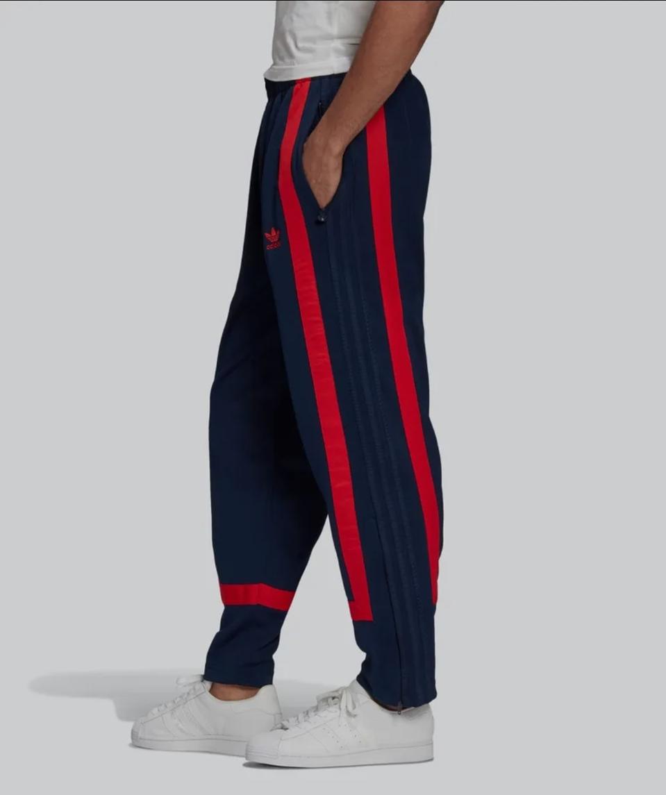 아디다스  삼선 웜업 트랙 팬츠