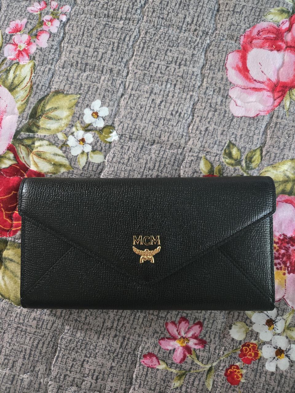 정품 mcm 가죽장지갑(새상품)