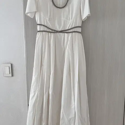 셀프포트레이트 롱원피스 흰색원피스