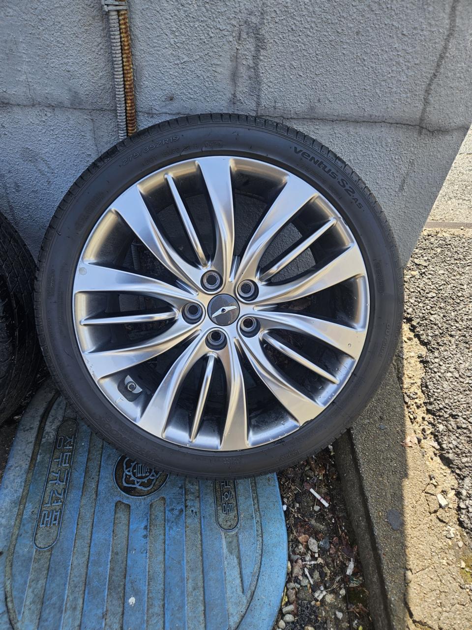 g80 19인치 휠타이어