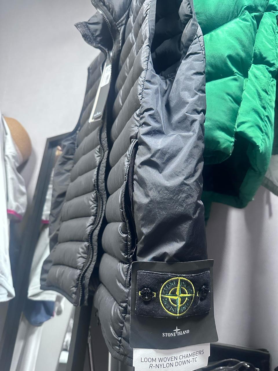 스톤아일랜드 룸우븐챔버 경량 조끼
