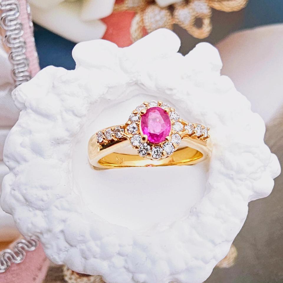 18k 천연루비 다이아 반지