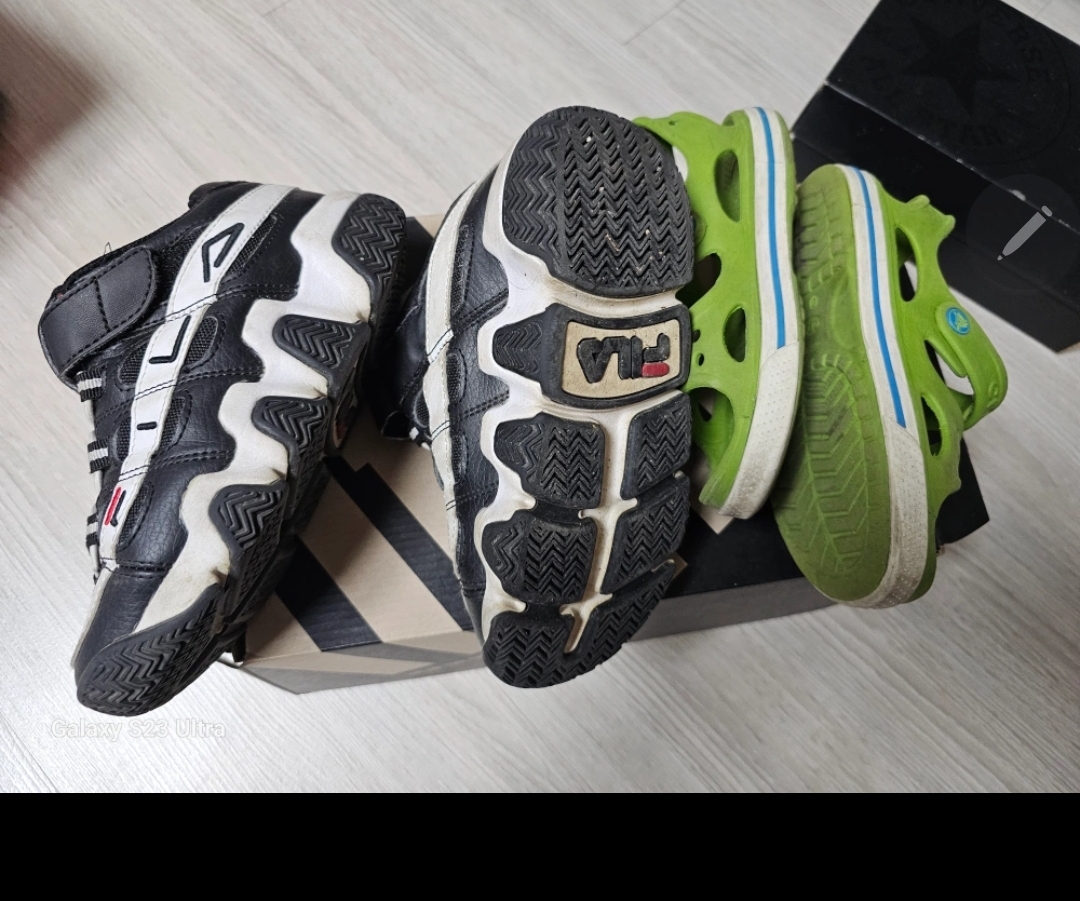 아동신발 휠라 200사이즈,크록스12