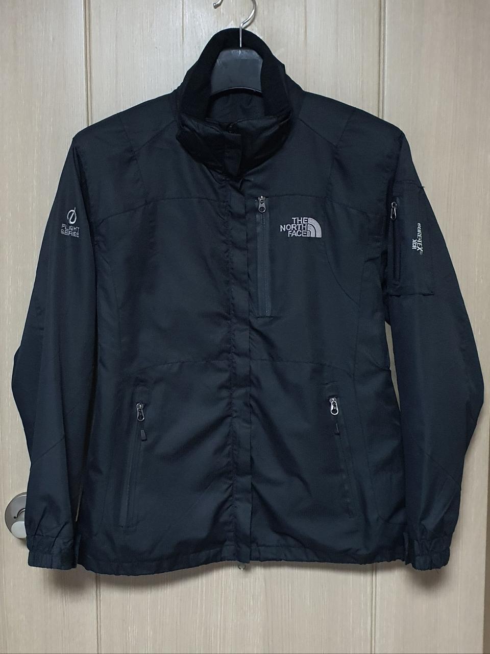 노스페이스 여성 바람막이