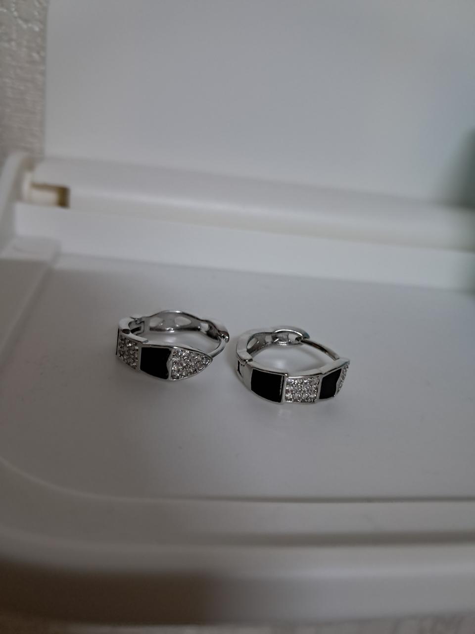 은침 뱀모양 귀걸이