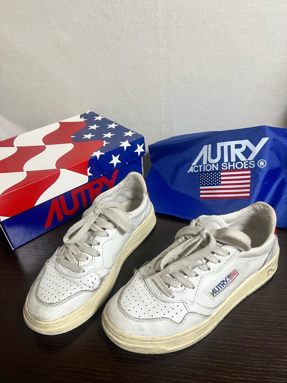 오트리 메달리스트 -화이트레드 37사이즈