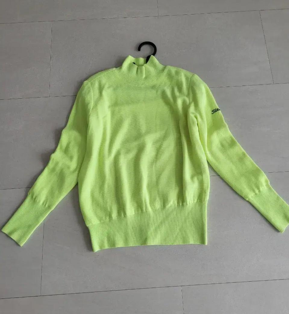 타이틀리스트 방풍 니트 여성 90