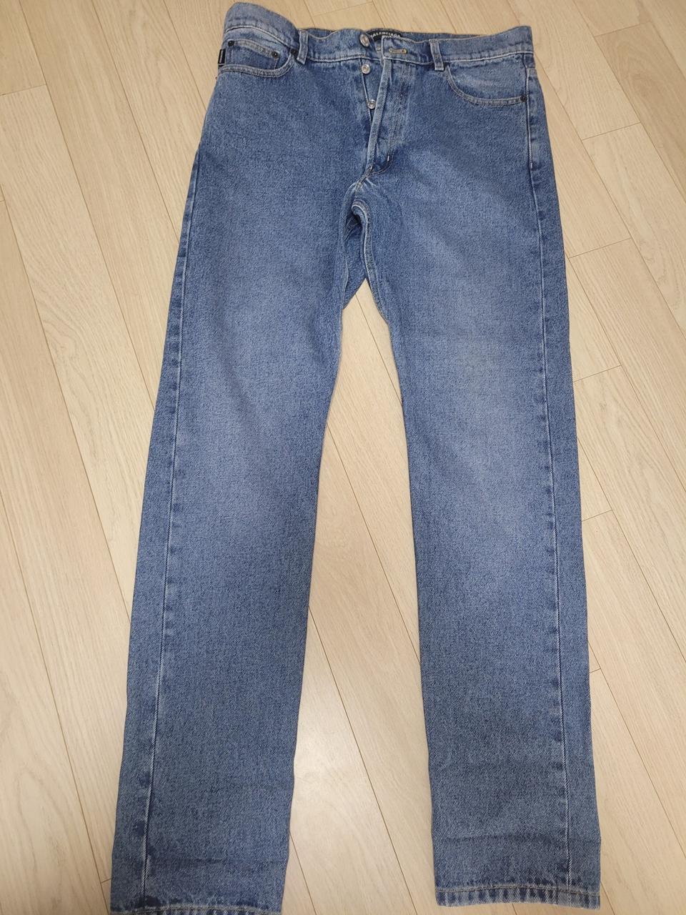 발렌시아가 청바지 33~34인치