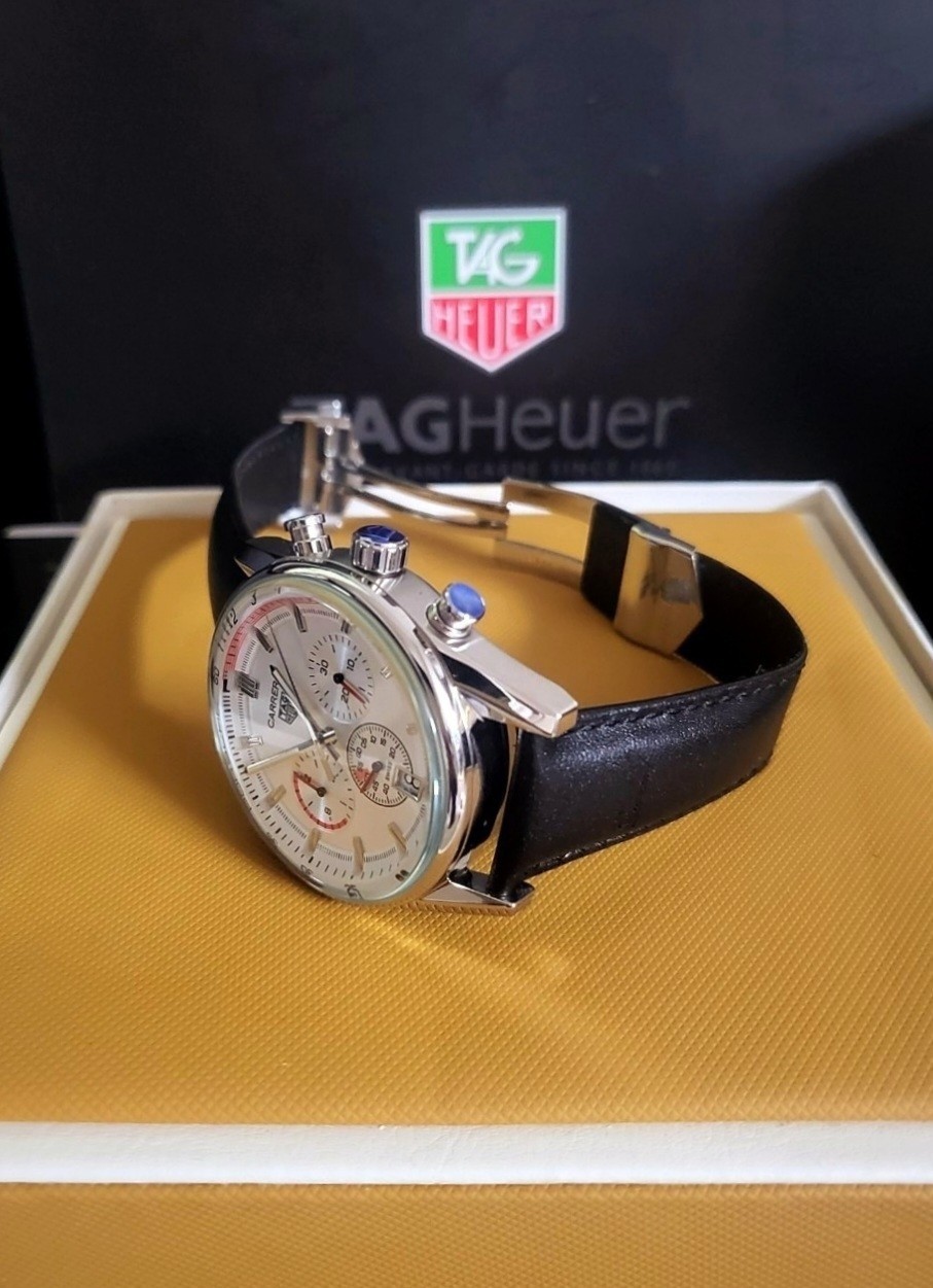 태그 호이 시계