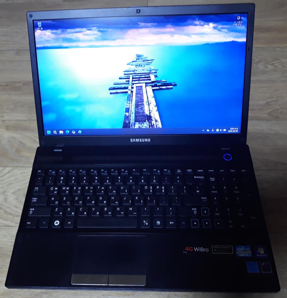 삼성 노트북(NT300V5A-WT6) 판매