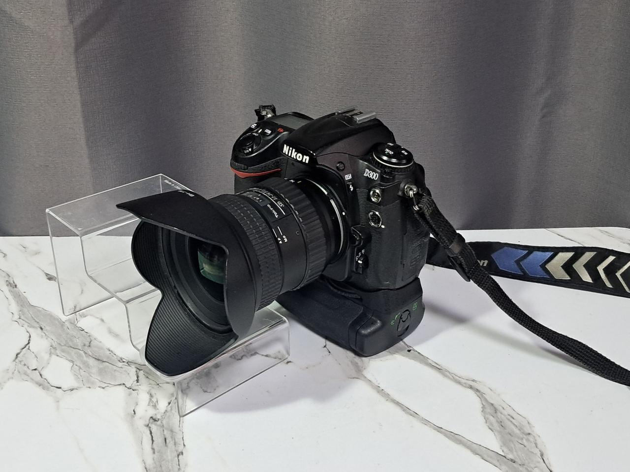 니콘 D300 /세로그립 /토키나 11-16mm