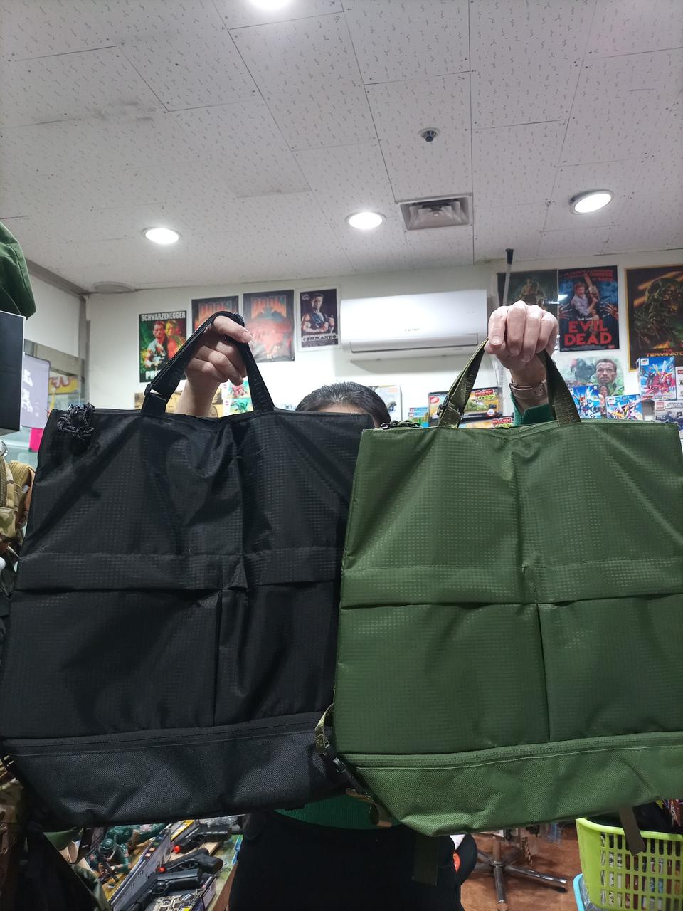 등산 외출용 헬멧토브백