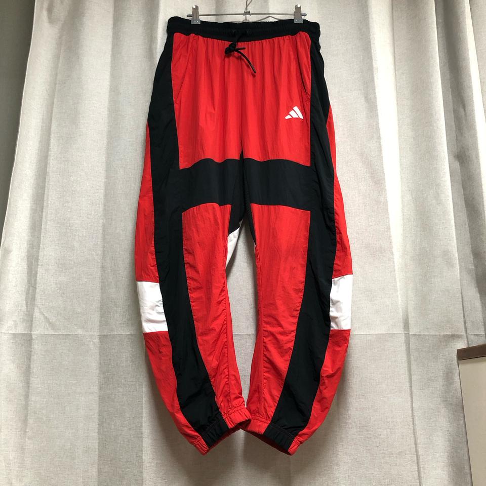 아디다스 M O 쉐이프 팬츠 (M)