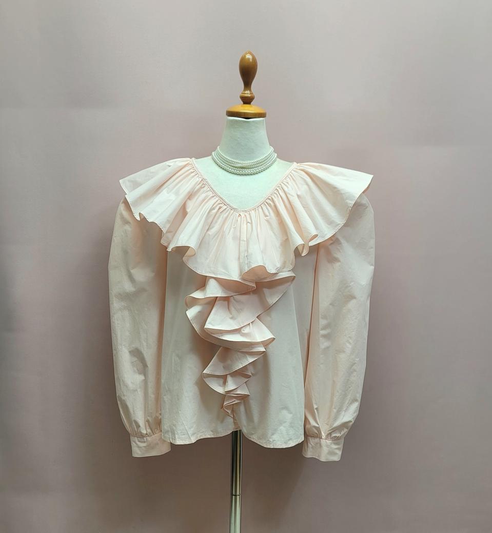 바스락면 풍성 프릴 퍼프 블라우스