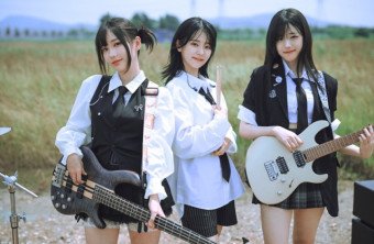 qwer 굿즈 장패드+포토카드 판매합니다