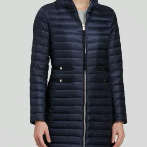 몽클레어 하프기장 초경량패딩 00 블랙