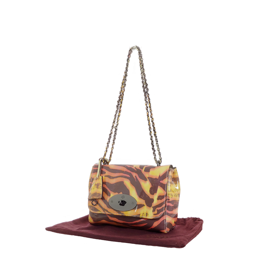 [정품] 멀버리 페이턴트 릴리 중고명품 체인 숄더백