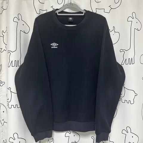 엄브로 95 플리스 상의