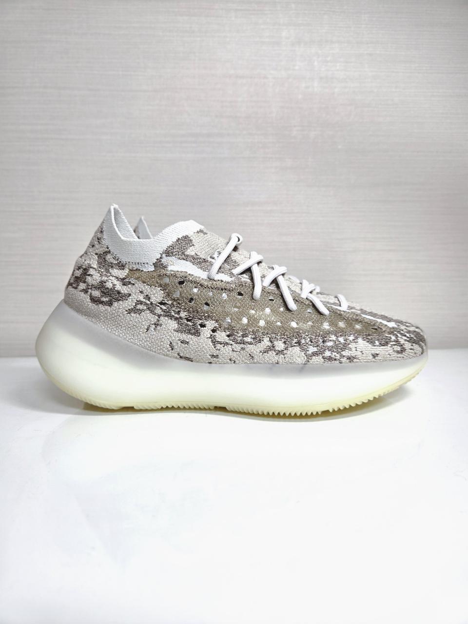 아디다스 이지부스트 슬립온 스니커즈 메탈브라스