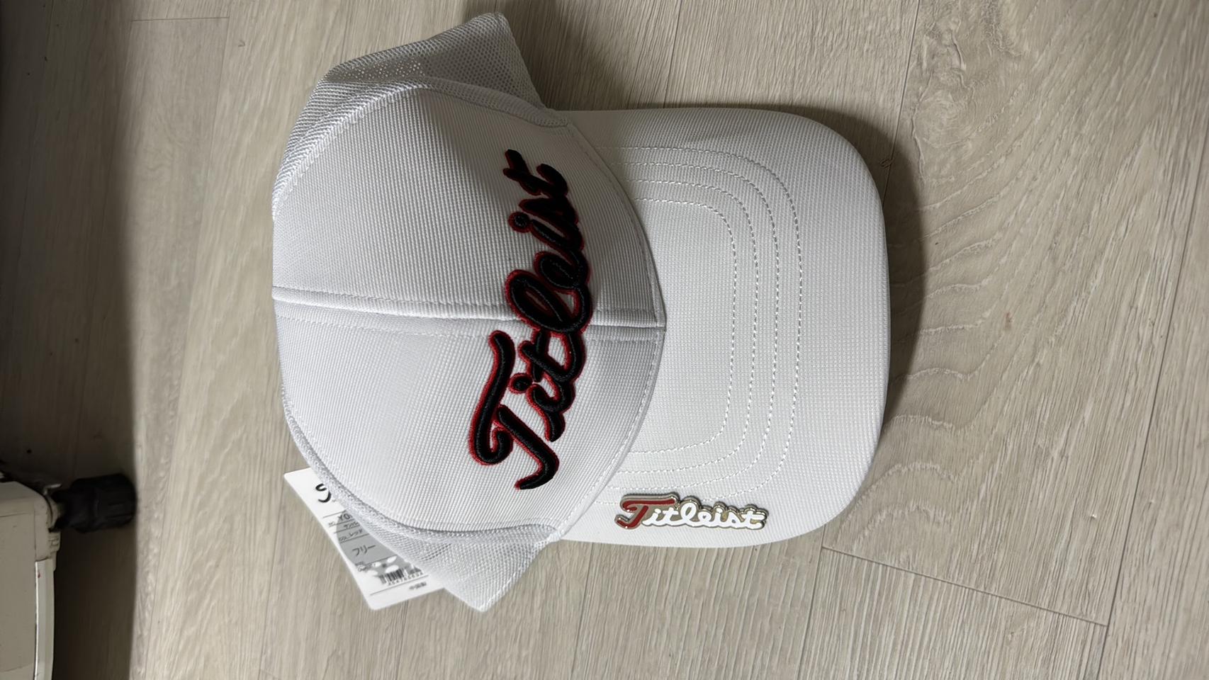 타이틀 모자 새제품