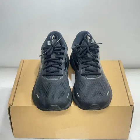 [295]브룩스 러닝화 고스트12 트리플 블랙